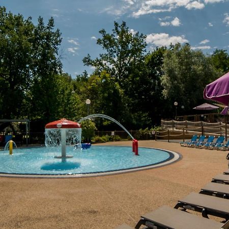 Le Camping Des 3 Lacs Belmont-Tramonet Eksteriør bilde